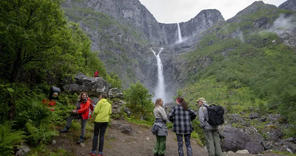Besøk Eikesdal
