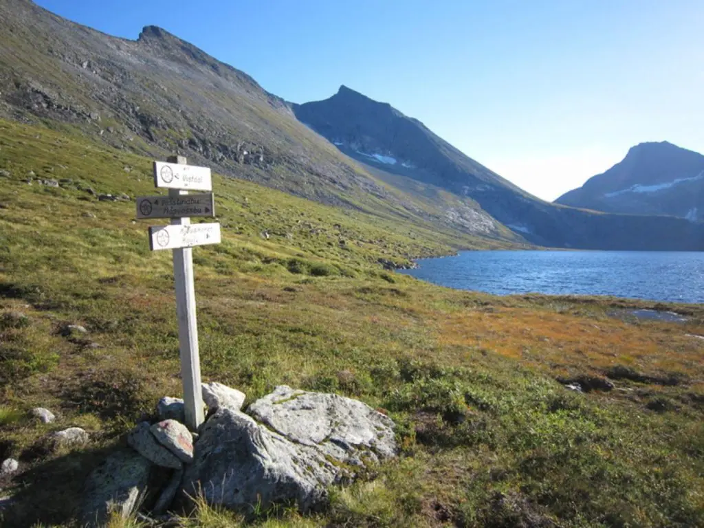 Vistdalen via Kjøvskardet